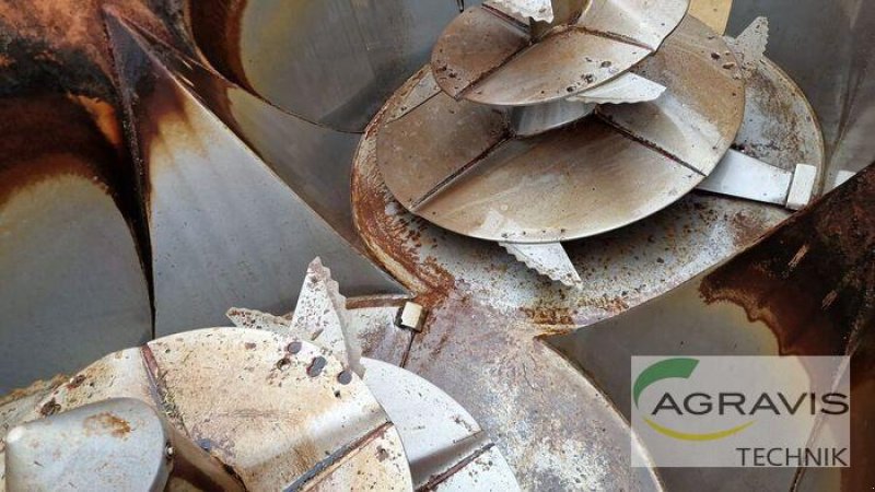 Futtermischwagen of the type Strautmann VERTI-MIX 2002 DOUBLE SF, Gebrauchtmaschine in Melle-Wellingholzhausen (Picture 17)