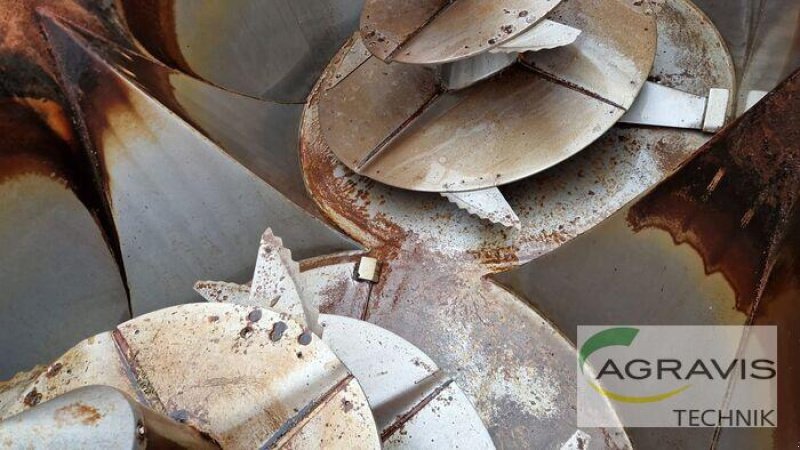 Futtermischwagen of the type Strautmann VERTI-MIX 2002 DOUBLE SF, Gebrauchtmaschine in Melle-Wellingholzhausen (Picture 16)