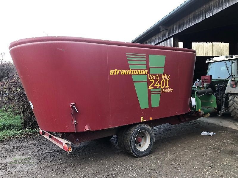 Futtermischwagen du type Strautmann Verti-Mix 2401 Double Futtermischwagen/Vorführer, Vorführmaschine en Gerstetten (Photo 1)