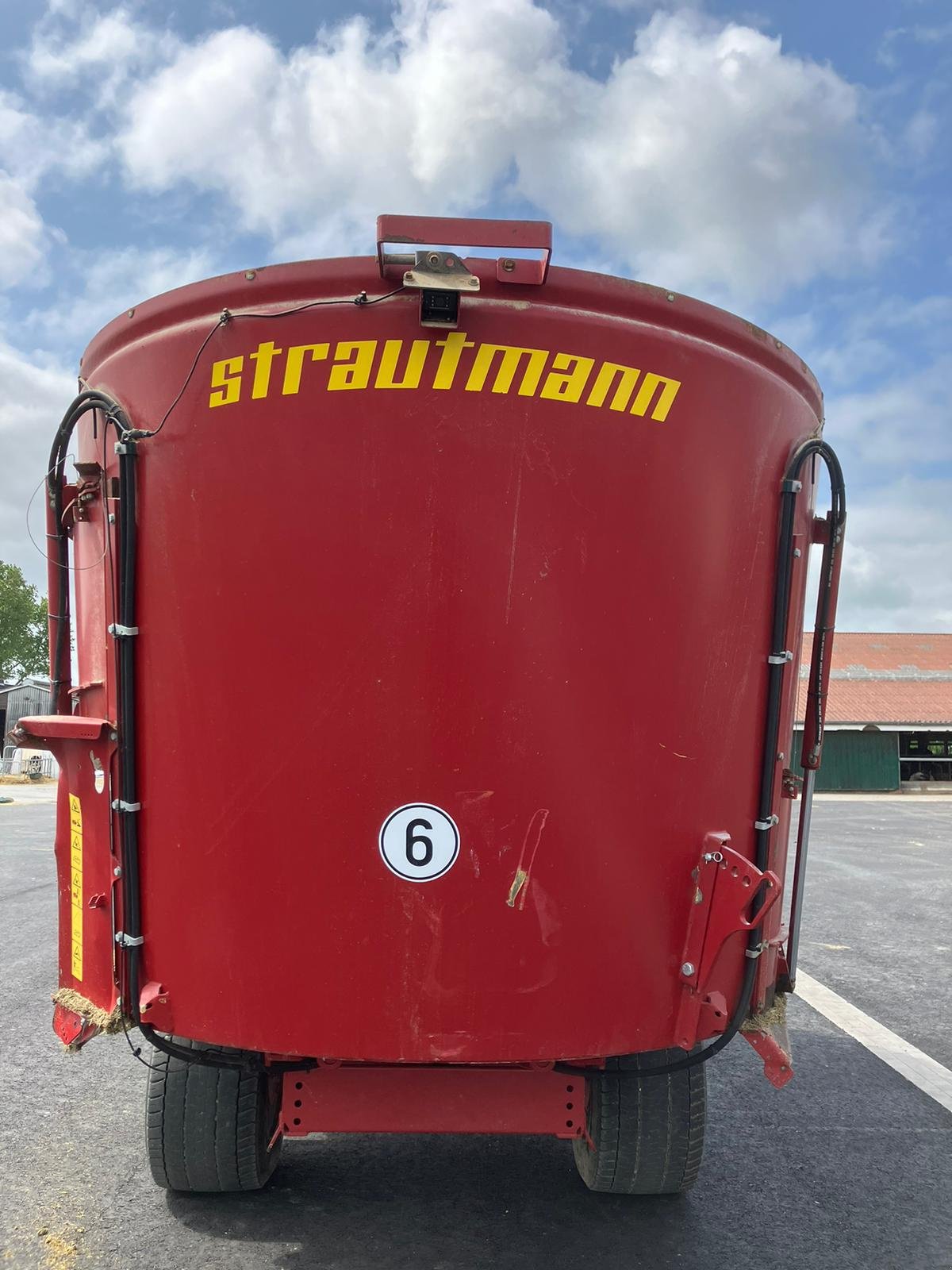 Futtermischwagen des Typs Strautmann Verti-Mix 2401 Double, Gebrauchtmaschine in Esens (Bild 4)