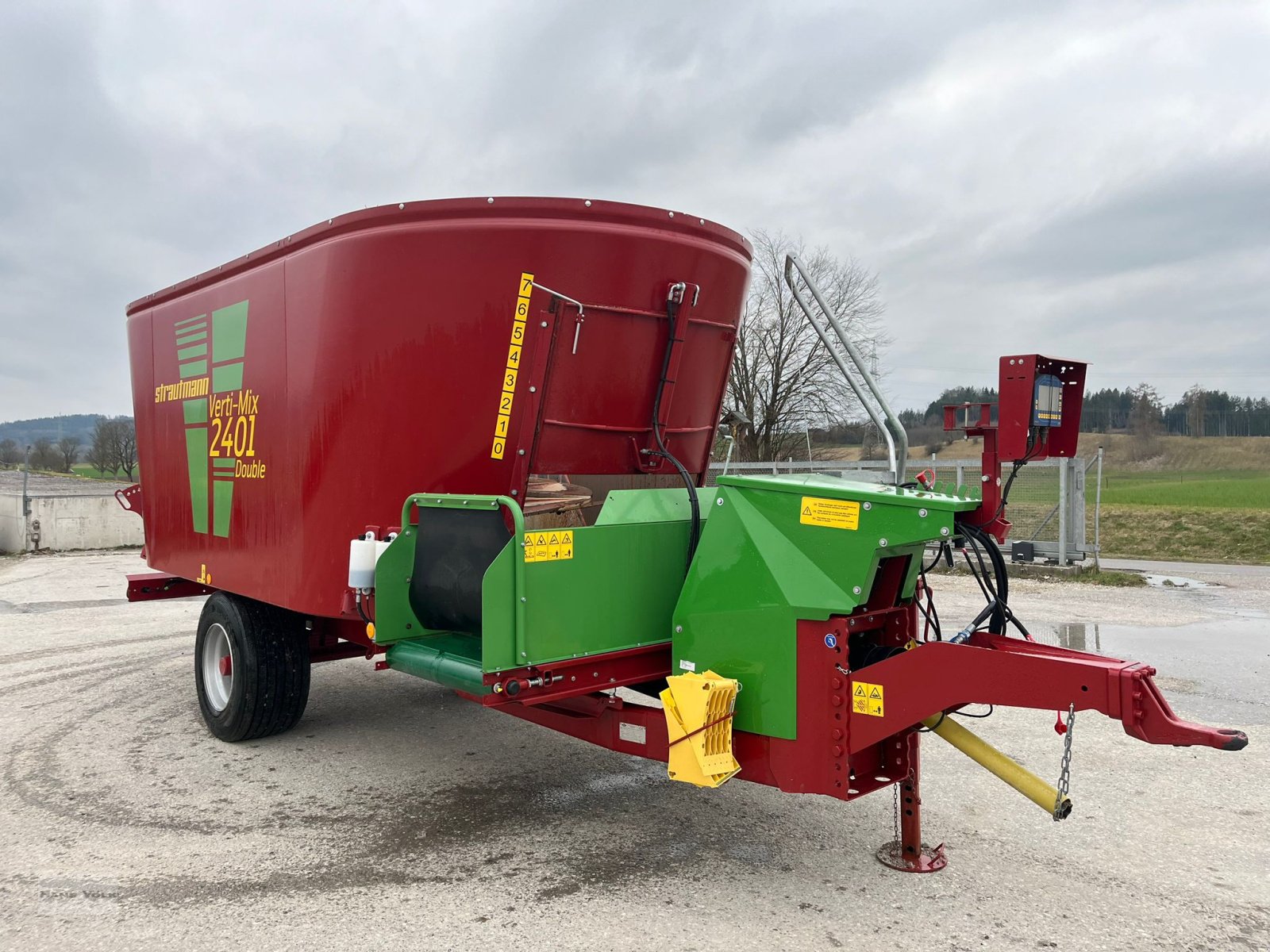 Futtermischwagen des Typs Strautmann Verti Mix 2401 Double, Gebrauchtmaschine in Antdorf (Bild 8)