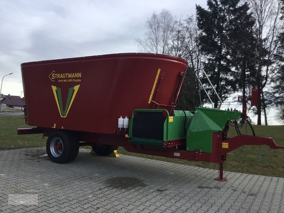 Futtermischwagen des Typs Strautmann Verti Mix 2401 Double, Neumaschine in Fürsteneck (Bild 2)