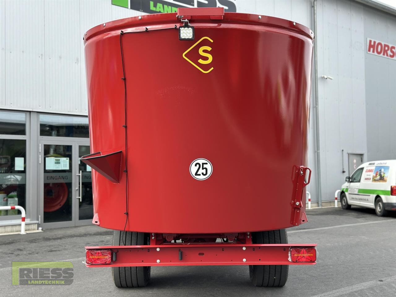 Futtermischwagen του τύπου Strautmann VERTI-MIX 2401 Double, Neumaschine σε Homberg/Ohm - Maulbach (Φωτογραφία 3)