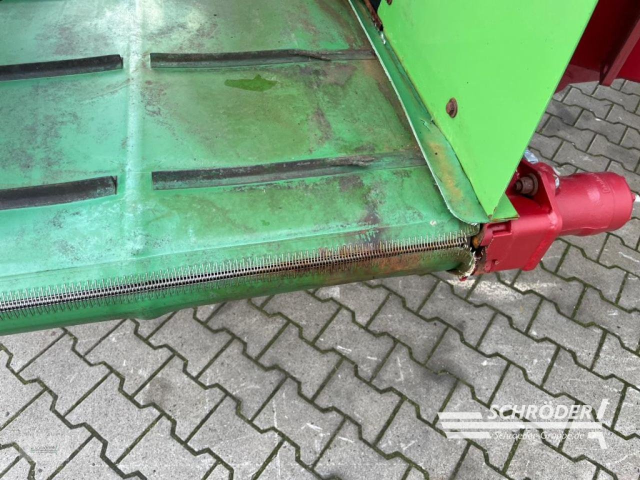 Futtermischwagen of the type Strautmann VERTI MIX 2401 DOUBLE, Gebrauchtmaschine in Norden (Picture 10)