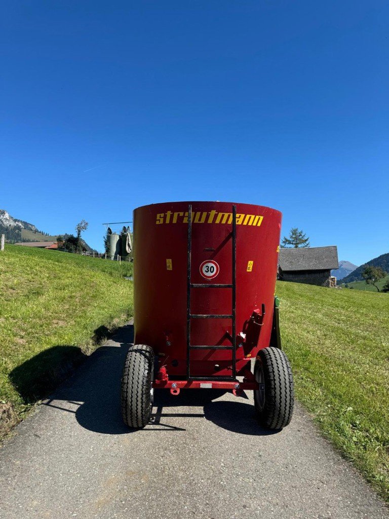 Futtermischwagen des Typs Strautmann Verti-Mix 500, Gebrauchtmaschine in Landquart (Bild 3)