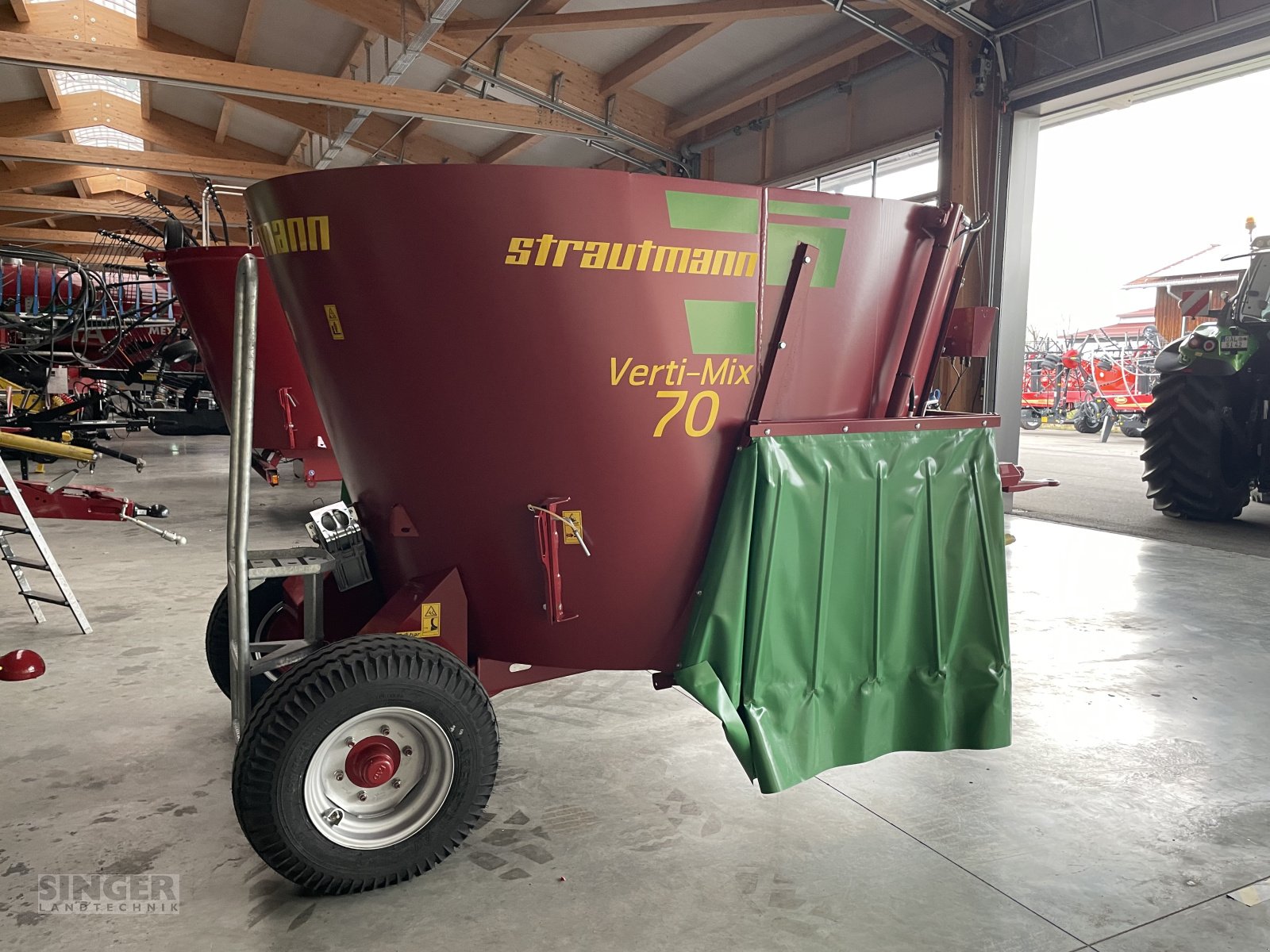 Futtermischwagen des Typs Strautmann Verti-Mix 70, Neumaschine in Ebenhofen (Bild 5)
