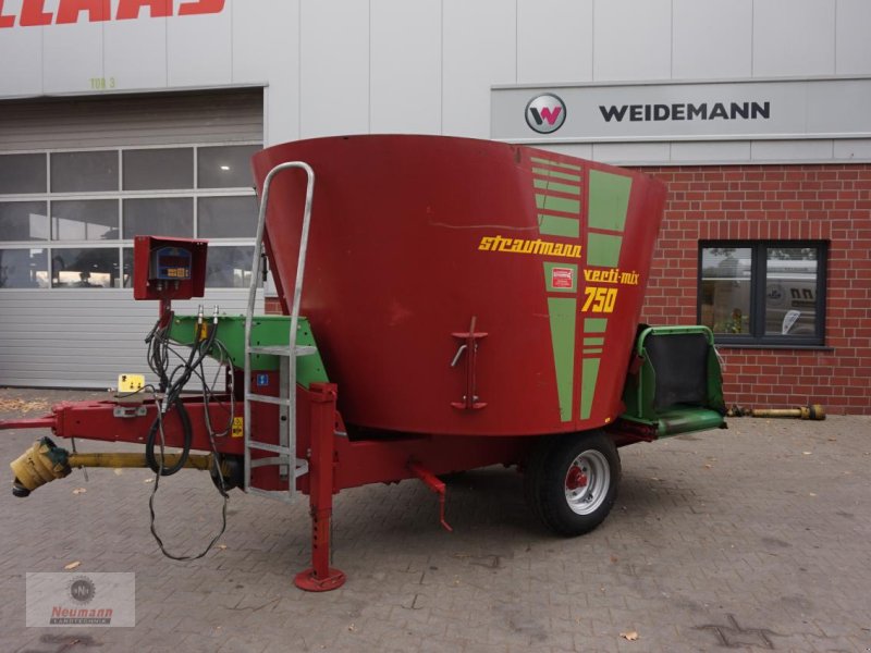 Futtermischwagen des Typs Strautmann VERTI MIX 750, Gebrauchtmaschine in Barßel Harkebrügge (Bild 1)