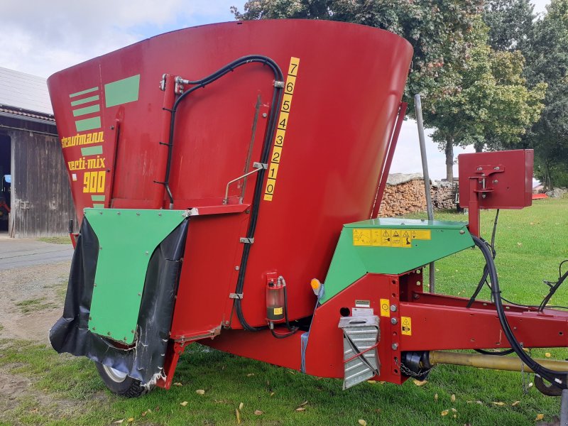 Futtermischwagen des Typs Strautmann Verti-Mix 900, Gebrauchtmaschine in Oberviechtach (Bild 1)