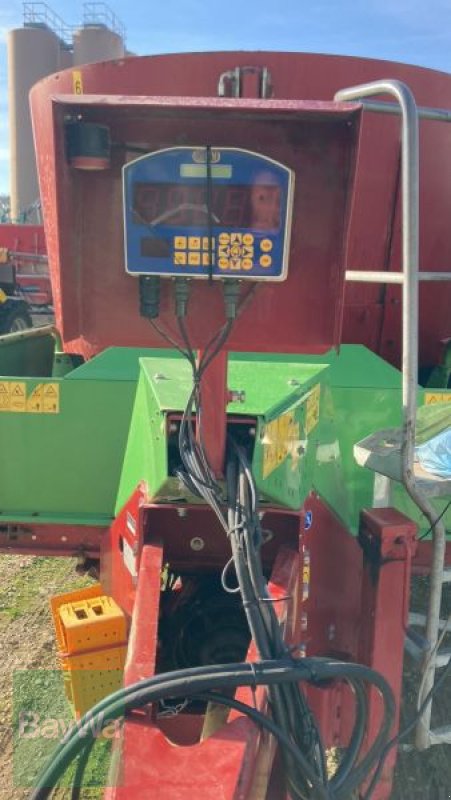 Futtermischwagen des Typs Strautmann VERTIMIX 1400 DOUBLE, Gebrauchtmaschine in Fürth (Bild 2)