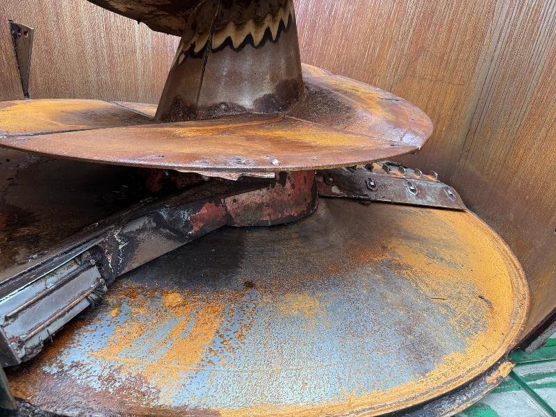 Futtermischwagen des Typs Strautmann VERTIMIX 1651, Gebrauchtmaschine in Wargnies Le Grand (Bild 9)