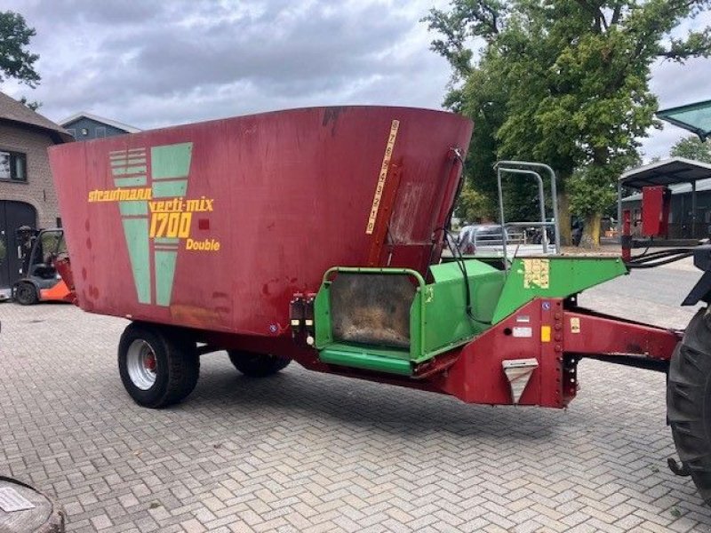 Futtermischwagen Türe ait Strautmann Vertimix 1700 double, Gebrauchtmaschine içinde Lunteren (resim 9)