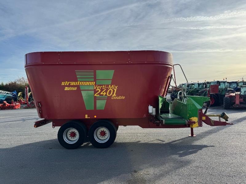 Futtermischwagen del tipo Strautmann VERTIMIX 2401, Gebrauchtmaschine In ESCAUDOEUVRES (Immagine 4)
