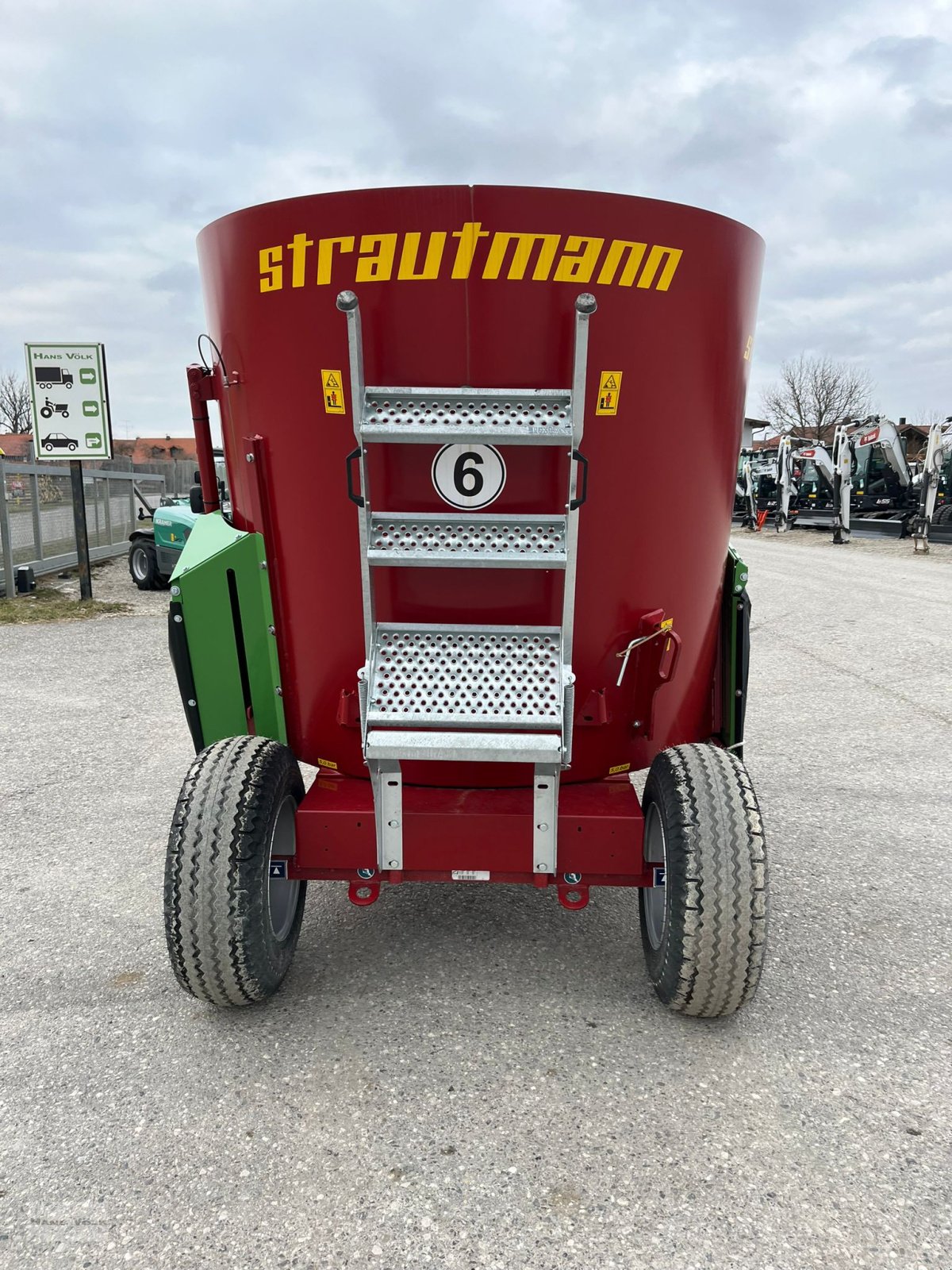 Futtermischwagen des Typs Strautmann Vertimix 50, Neumaschine in Antdorf (Bild 5)