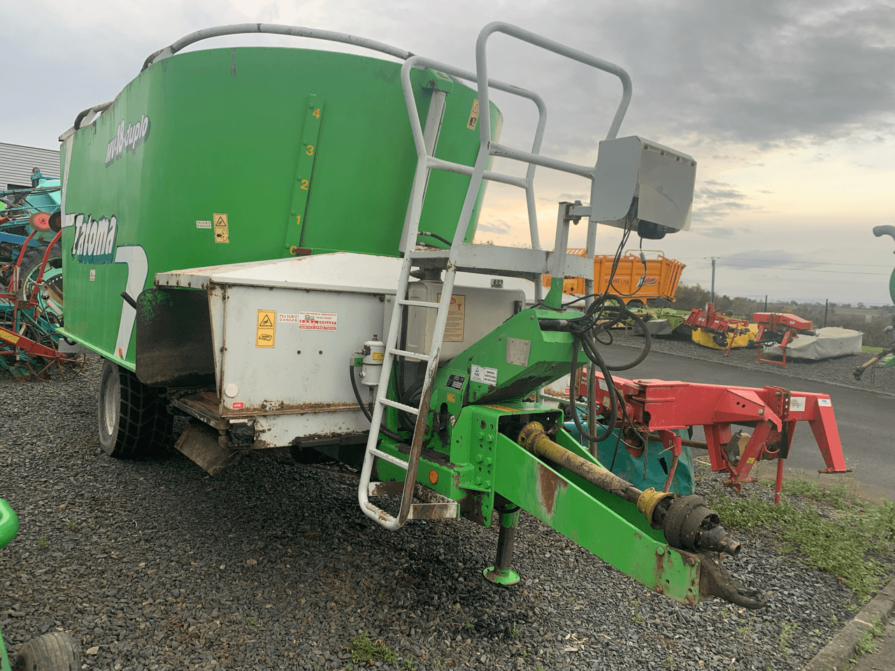 Futtermischwagen typu Tatoma MV 18 DUPLO, Gebrauchtmaschine v CONDE SUR VIRE (Obrázek 2)