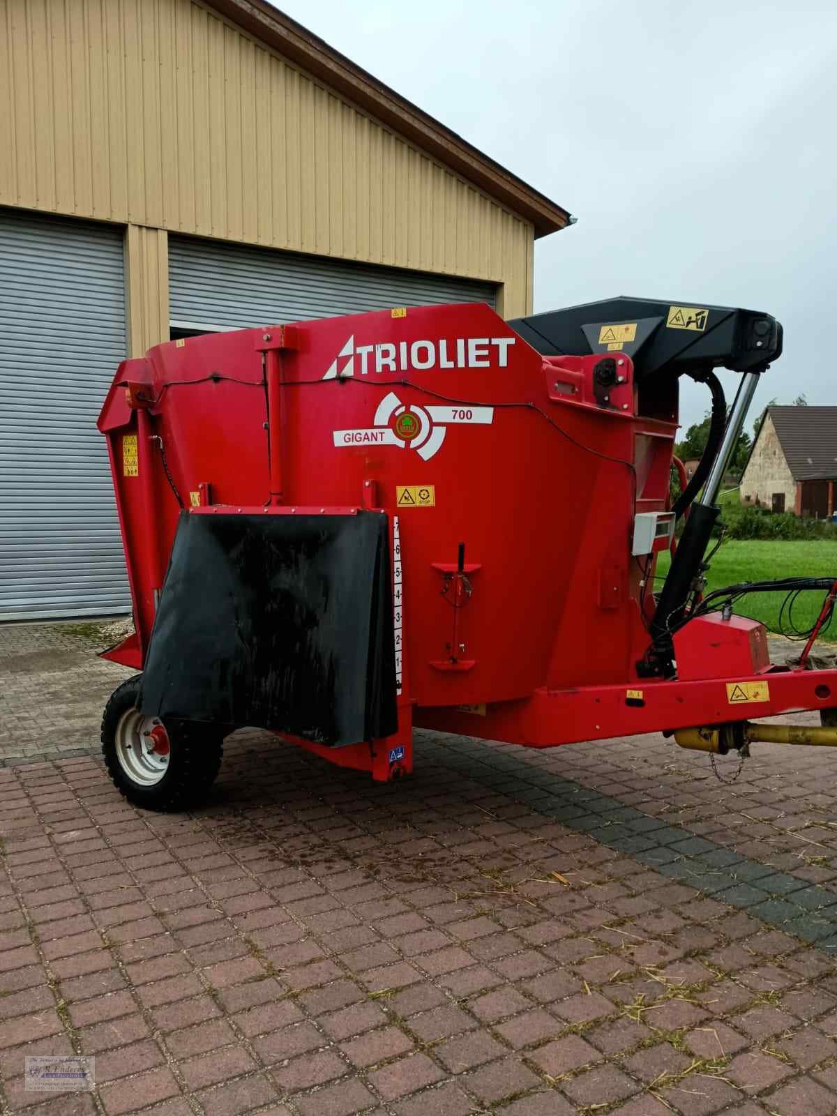 Futtermischwagen des Typs Trioliet Gigant 700, Gebrauchtmaschine in Weiltingen (Bild 1)