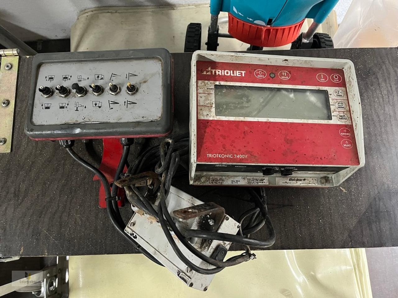 Futtermischwagen Türe ait Trioliet Gigant 700, Gebrauchtmaschine içinde Neuhof - Dorfborn (resim 8)