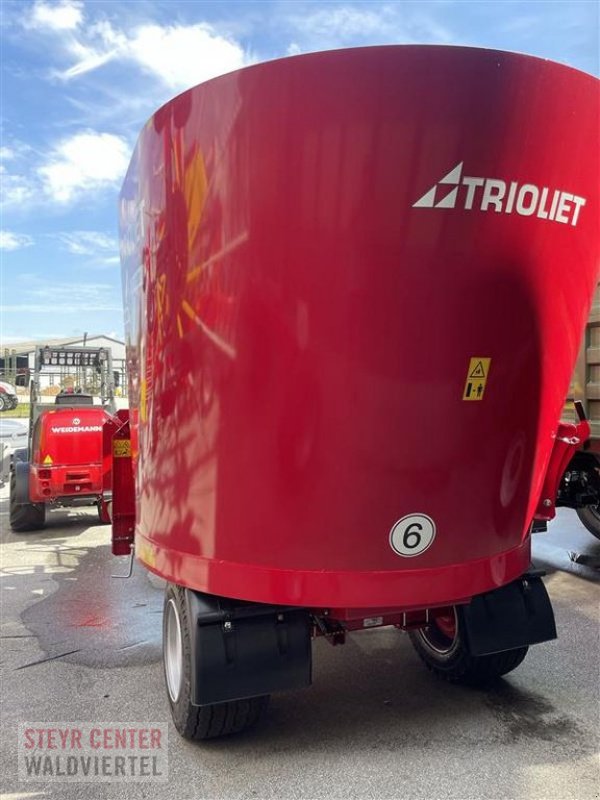 Futtermischwagen del tipo Trioliet Solomix 1-1000 VLH-B, Neumaschine In Vitis (Immagine 8)