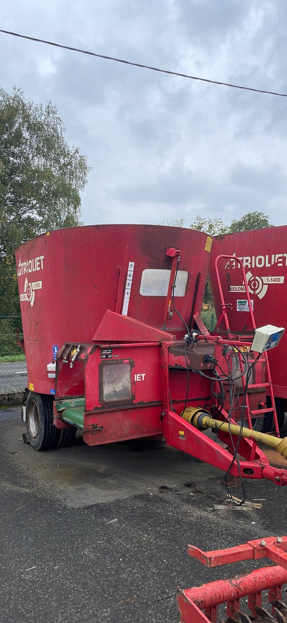 Futtermischwagen del tipo Trioliet Solomix 1-1000, Gebrauchtmaschine In SOUSCEYRAC (Immagine 1)