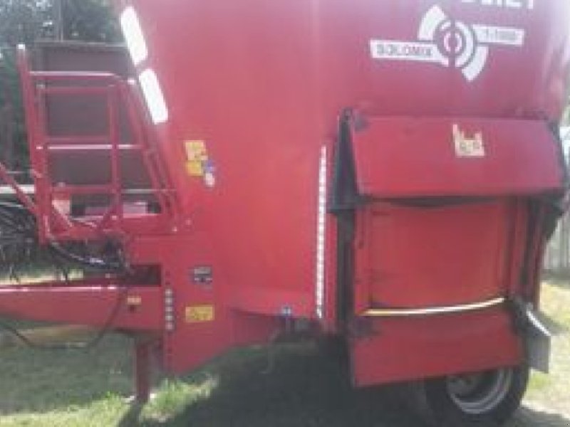 Futtermischwagen of the type Trioliet Solomix 1-1000, Gebrauchtmaschine in Gusborn (Picture 1)