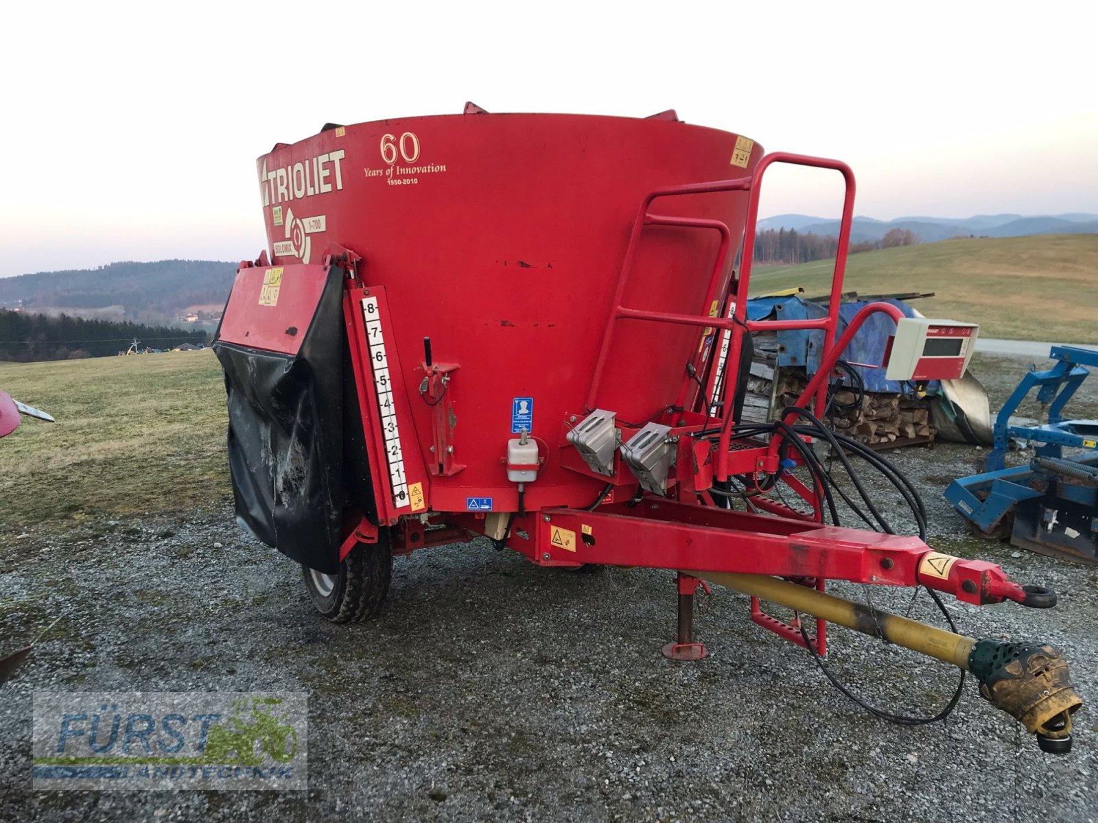 Futtermischwagen типа Trioliet Solomix 1-700, Gebrauchtmaschine в Perlesreut (Фотография 2)
