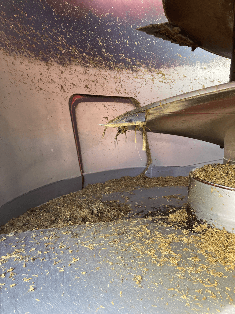 Futtermischwagen des Typs Trioliet SOLOMIX I 1200 VLH, Gebrauchtmaschine in ISIGNY-LE-BUAT (Bild 6)