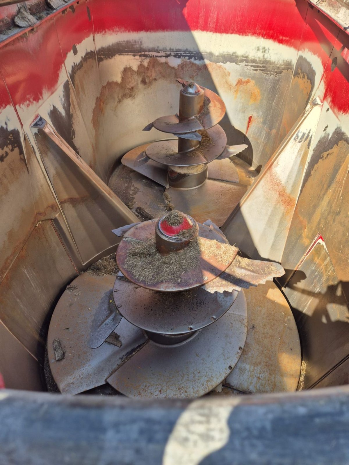 Futtermischwagen of the type Trioliet Solomix ZK 2-2000 / 2400, Gebrauchtmaschine in Maartensdijk (Picture 4)