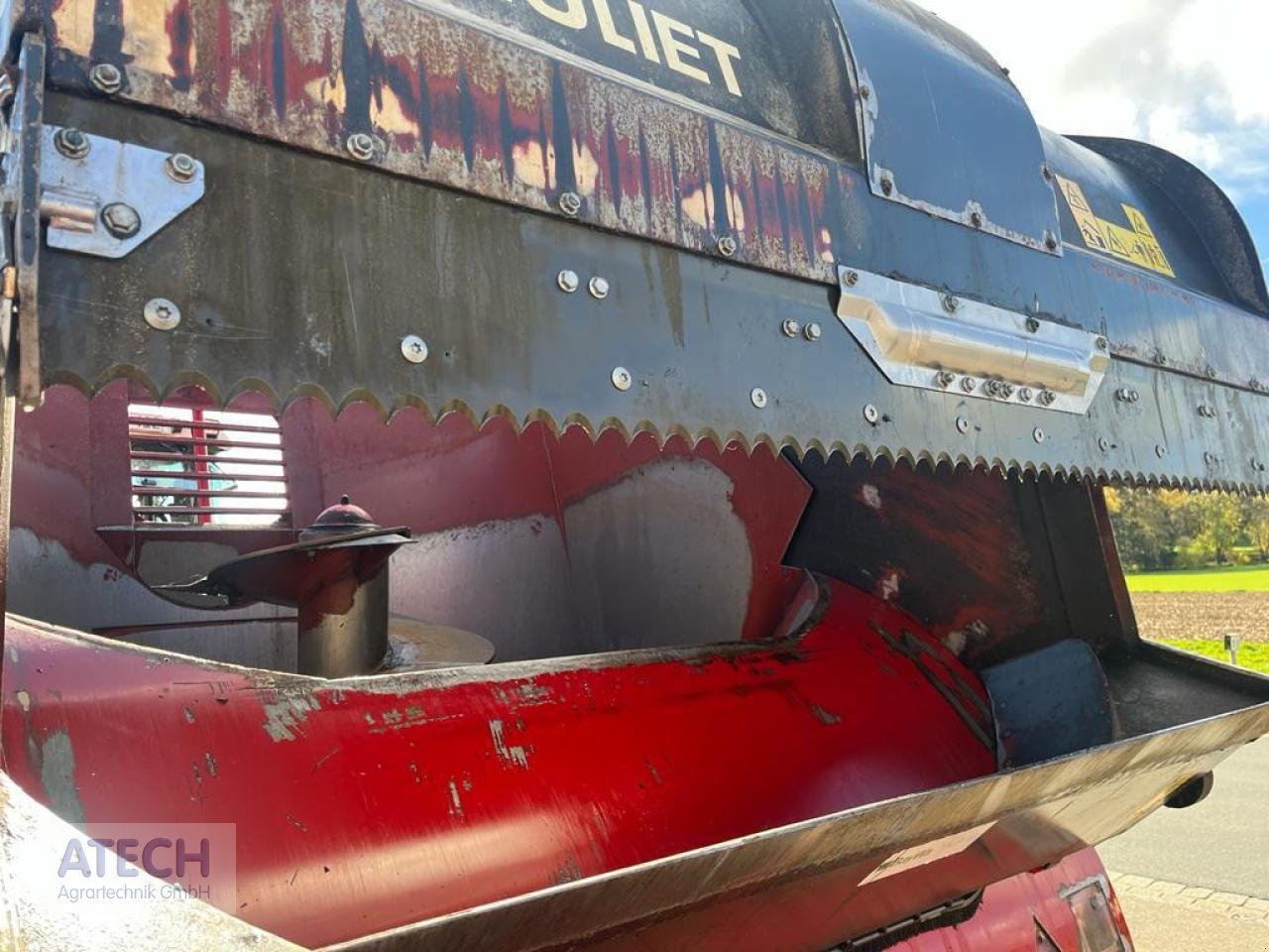 Futtermischwagen of the type Trioliet Triomix 1000, Gebrauchtmaschine in Velburg (Picture 3)
