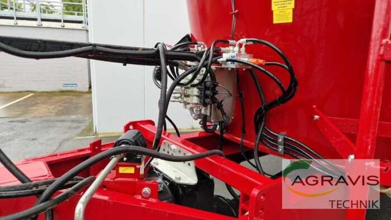 Futtermischwagen des Typs van Lengerich V-MIX PLUS 24-2S, Vorführmaschine in Warburg (Bild 3)