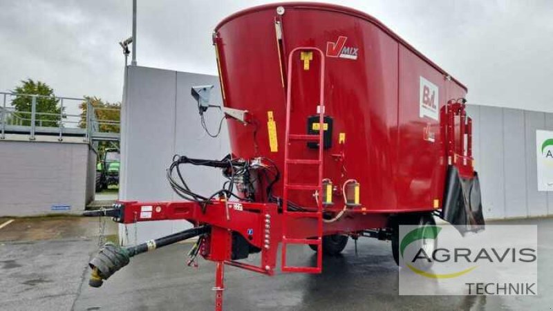 Futtermischwagen des Typs van Lengerich V-MIX PLUS 24-2S, Vorführmaschine in Warburg (Bild 1)