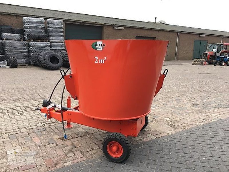 Futtermischwagen del tipo Vemac Futtermischwagen Futterwagen Boxer FM200S Anhänger Futter NEU, Neumaschine In Sülzetal OT Osterweddingen (Immagine 3)