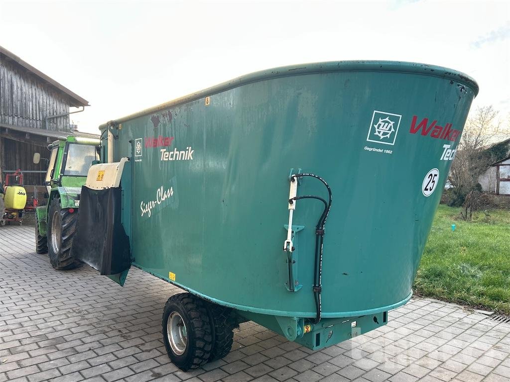 Futtermischwagen za tip Walker Steger-Class, Gebrauchtmaschine u Düsseldorf (Slika 2)