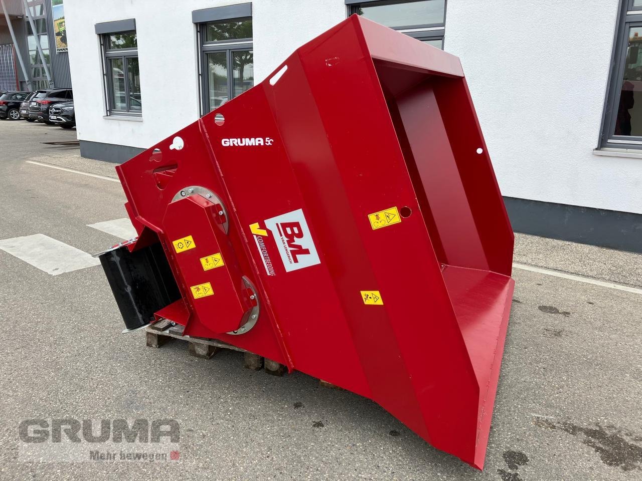 Futterverteilwagen des Typs BVL V-Comfort Bedding 3000, Neumaschine in Friedberg-Derching (Bild 8)