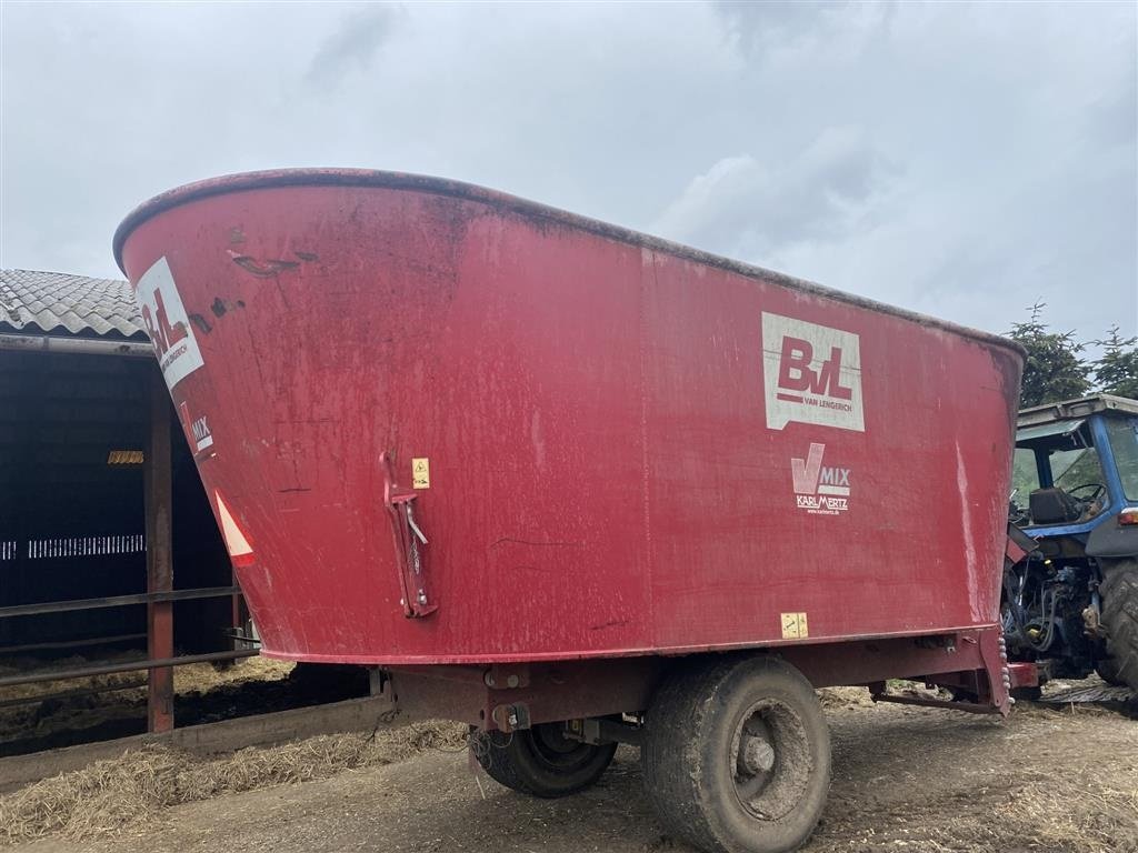 Futterverteilwagen typu BVL V-Mix 20-2S vognen er stadig i brug. kommer fra ophørs brug., Gebrauchtmaschine v øster ulslev (Obrázek 3)