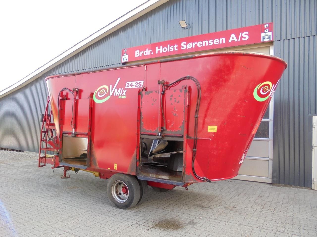 Futterverteilwagen of the type BVL V-MIX 24-2S, Gebrauchtmaschine in Ribe (Picture 11)