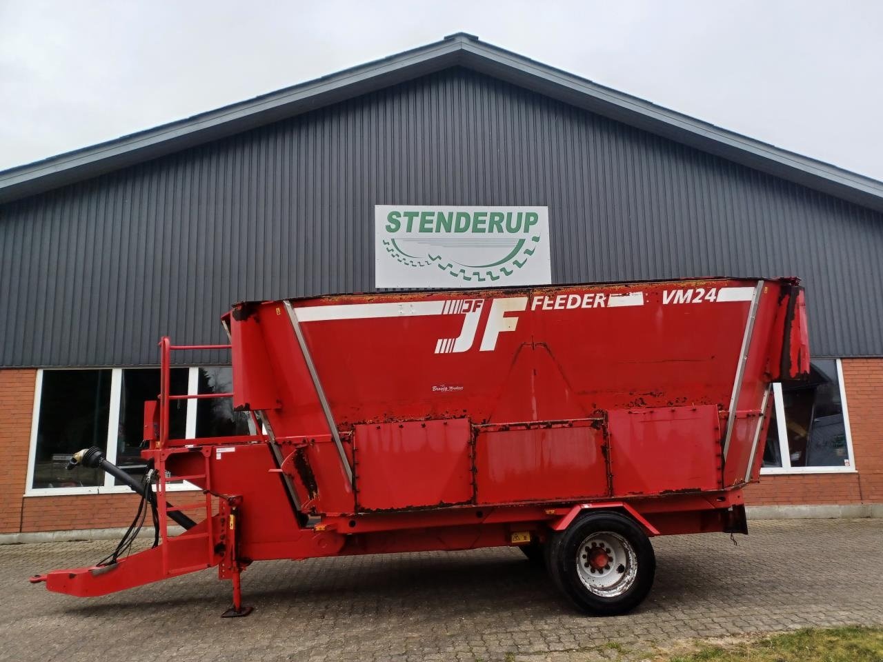 Futterverteilwagen del tipo JF VM 24, Gebrauchtmaschine In Rødding (Immagine 1)