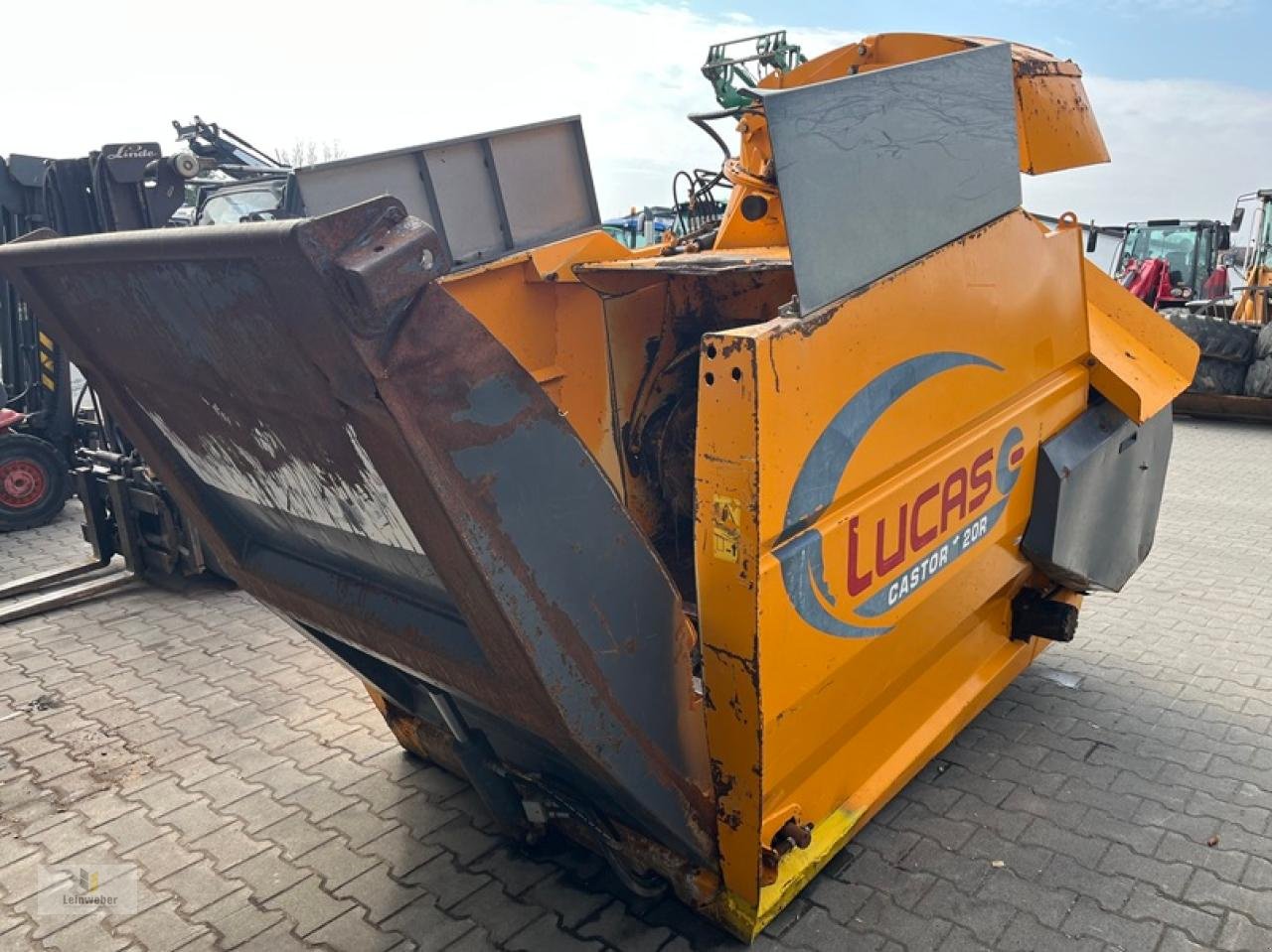 Futterverteilwagen от тип Lucas Castor + 20 R, Gebrauchtmaschine в Neuhof - Dorfborn (Снимка 4)