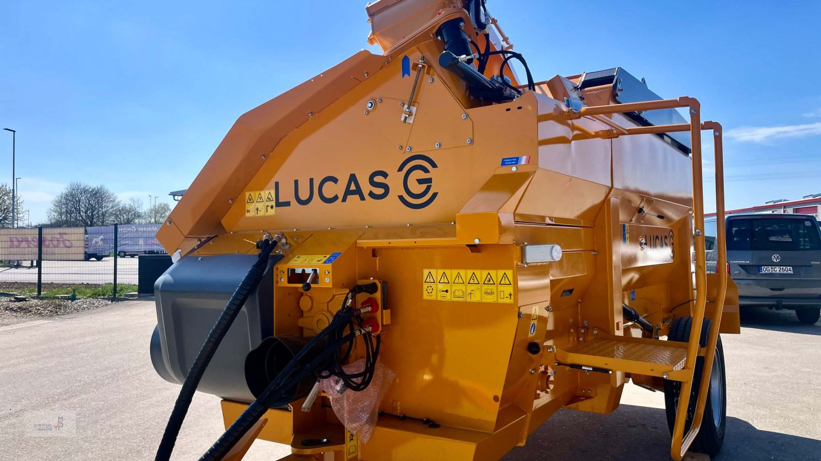 Futterverteilwagen des Typs Lucas Castor 60 G, Neumaschine in Mahlberg-Orschweier (Bild 7)