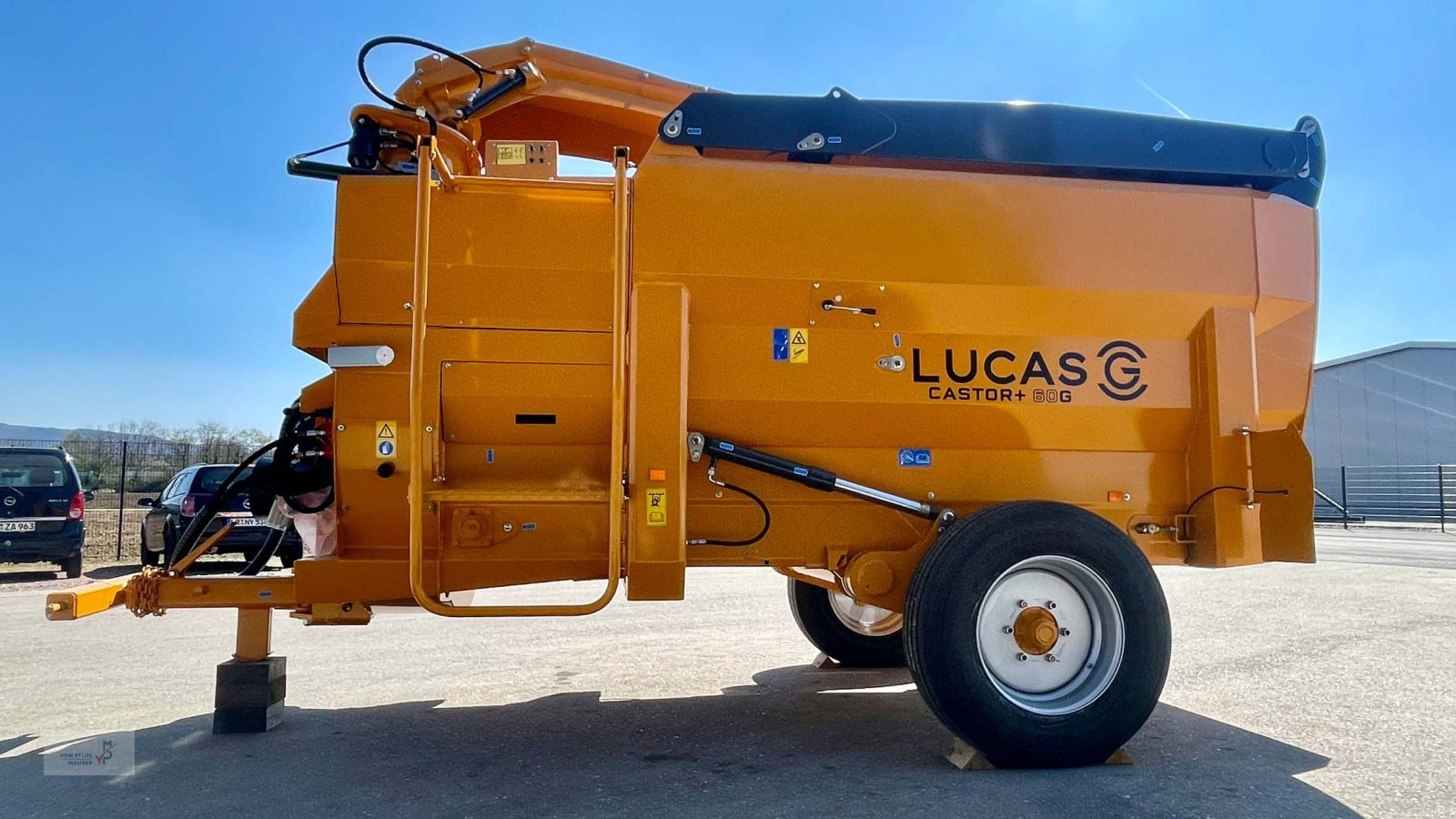 Futterverteilwagen des Typs Lucas Castor 60 G, Neumaschine in Mahlberg-Orschweier (Bild 8)