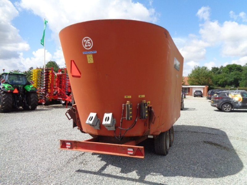 Futterverteilwagen of the type RMH Mixell 22 Klar til levering., Gebrauchtmaschine in Gram (Picture 17)
