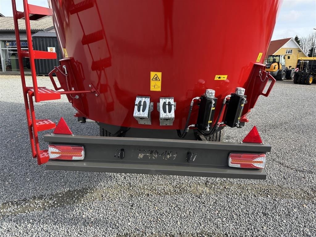 Futterverteilwagen of the type RMH Mixell 26 Klar til levering - Demo vogn., Gebrauchtmaschine in Gram (Picture 8)