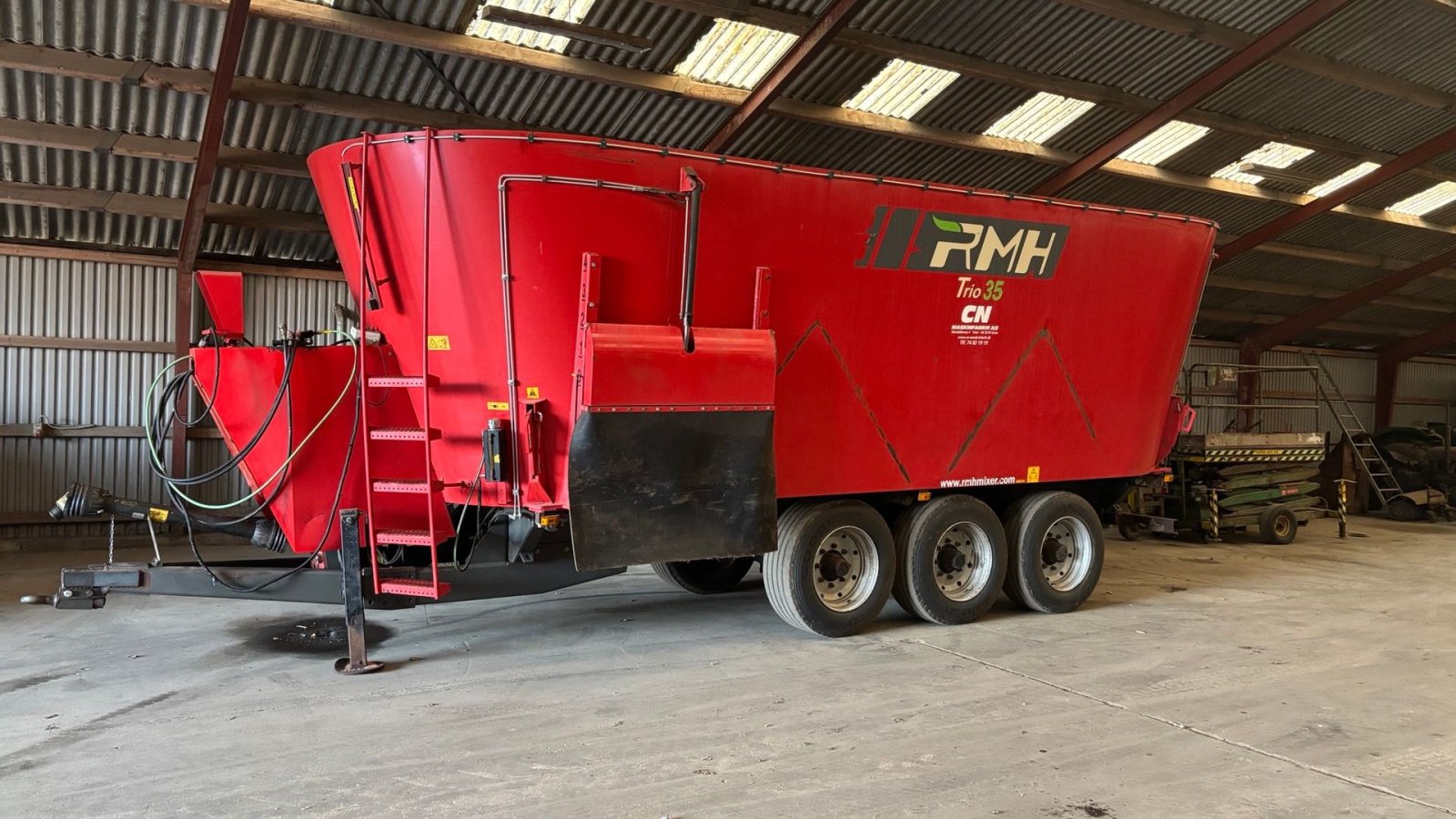 Futterverteilwagen of the type RMH Trio 35, Gebrauchtmaschine in Gram (Picture 2)