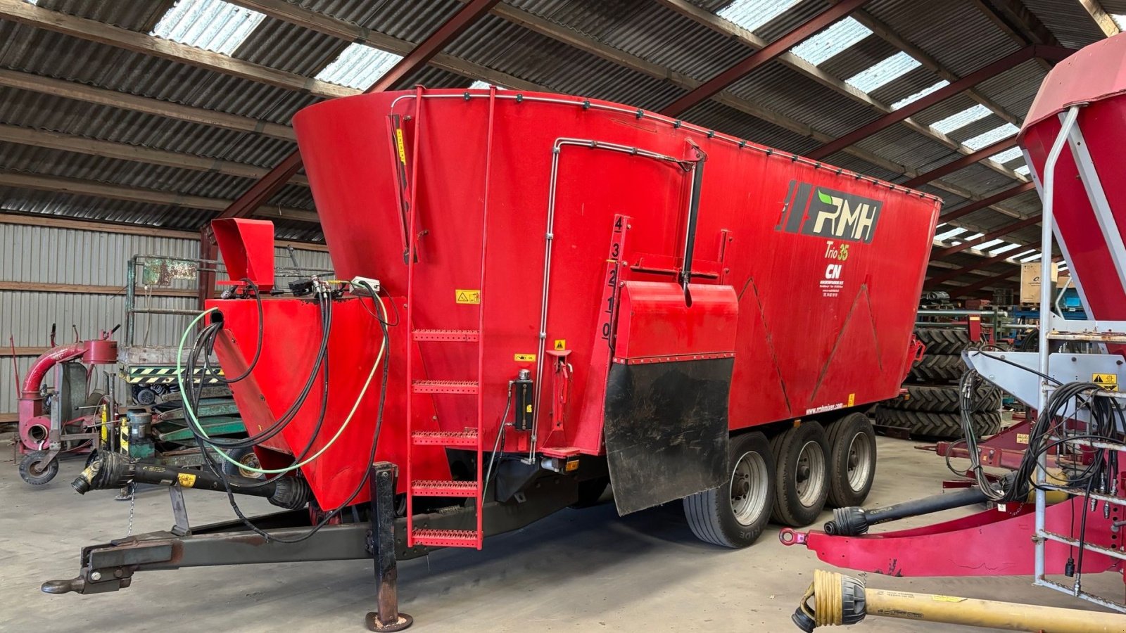 Futterverteilwagen of the type RMH Trio 35, Gebrauchtmaschine in Gram (Picture 1)