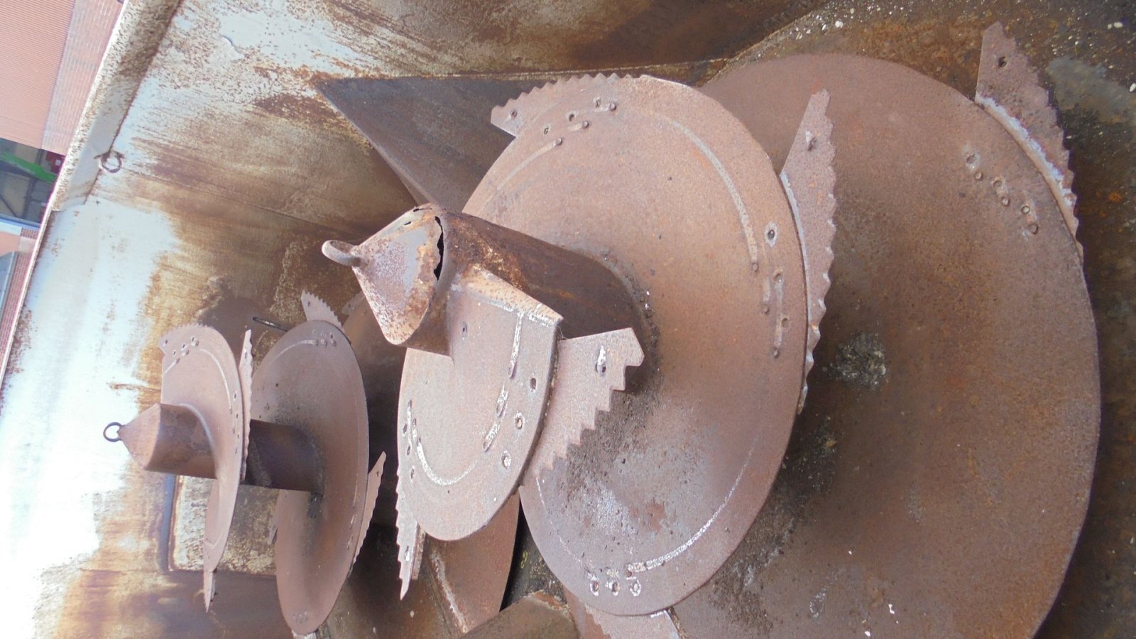 Futterverteilwagen of the type RMH VR 16, Gebrauchtmaschine in Ribe (Picture 11)