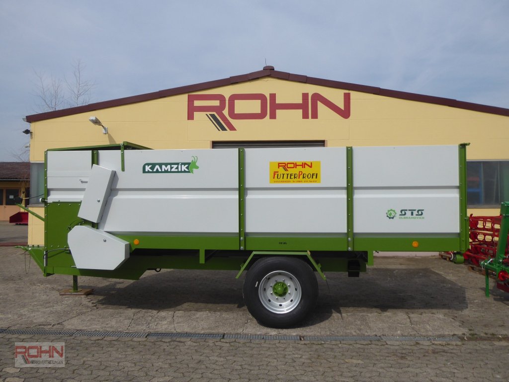 Futterverteilwagen des Typs Rohn Futterprofi Maxi, Neumaschine in Insingen (Bild 1)