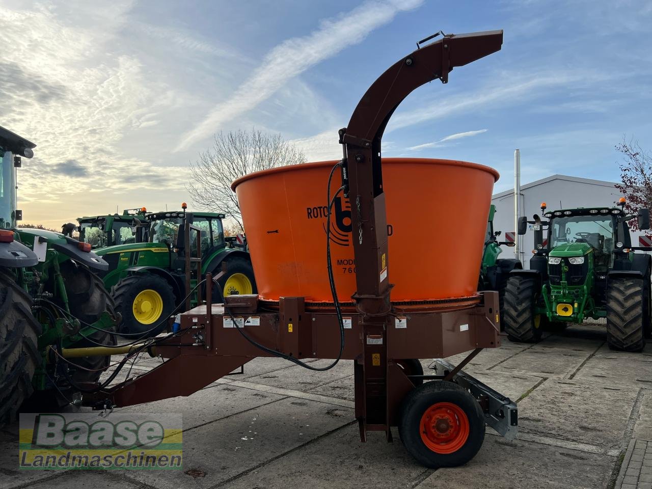 Futterverteilwagen Türe ait Roto Grind 760 Strohmühle, Gebrauchtmaschine içinde Holthof (resim 7)
