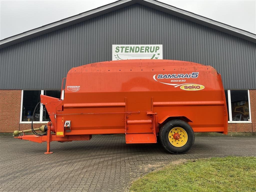 Futterverteilwagen des Typs Seko RENOVERET, Gebrauchtmaschine in Rødding (Bild 1)