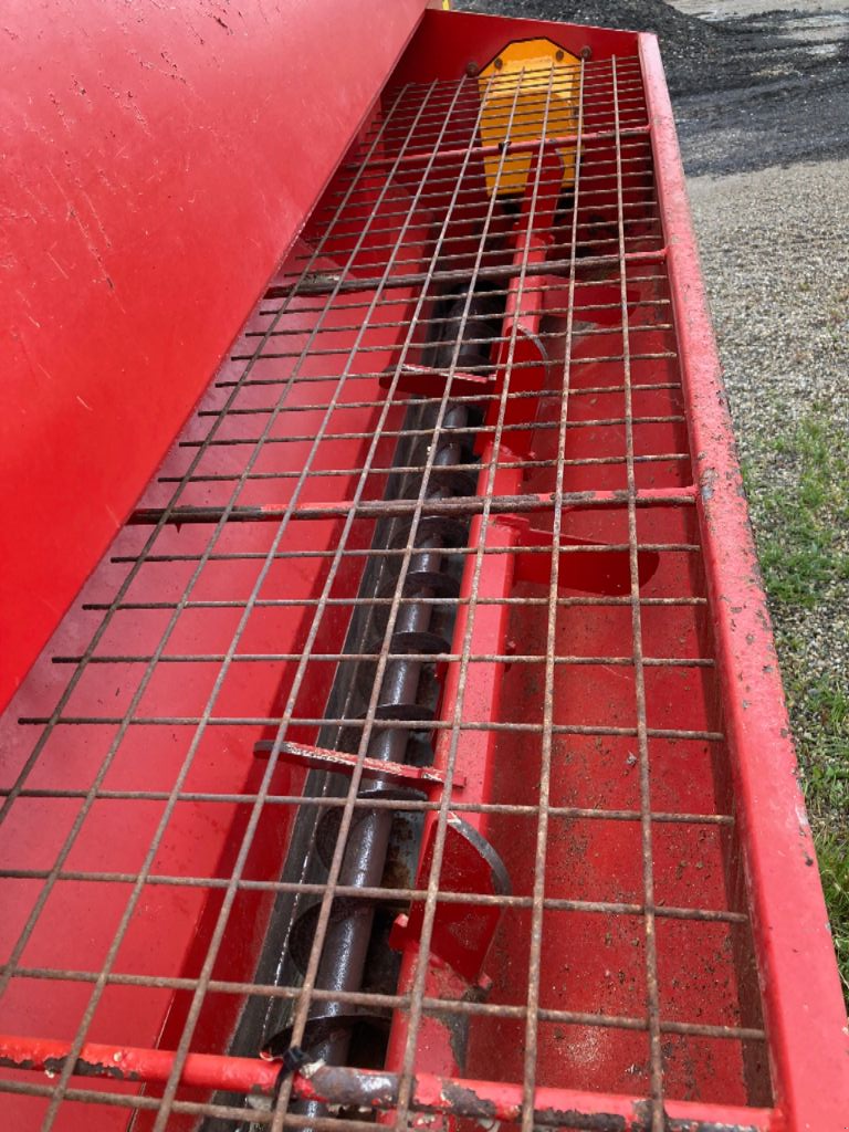 Futterverteilwagen vrste Sonstige 5500L, Gebrauchtmaschine v MORHANGE (Slika 2)