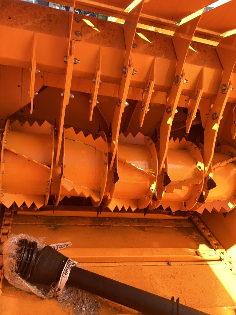 Futterverteilwagen typu Sonstige brick 102, Gebrauchtmaschine v AUMONT AUBRAC (Obrázek 3)