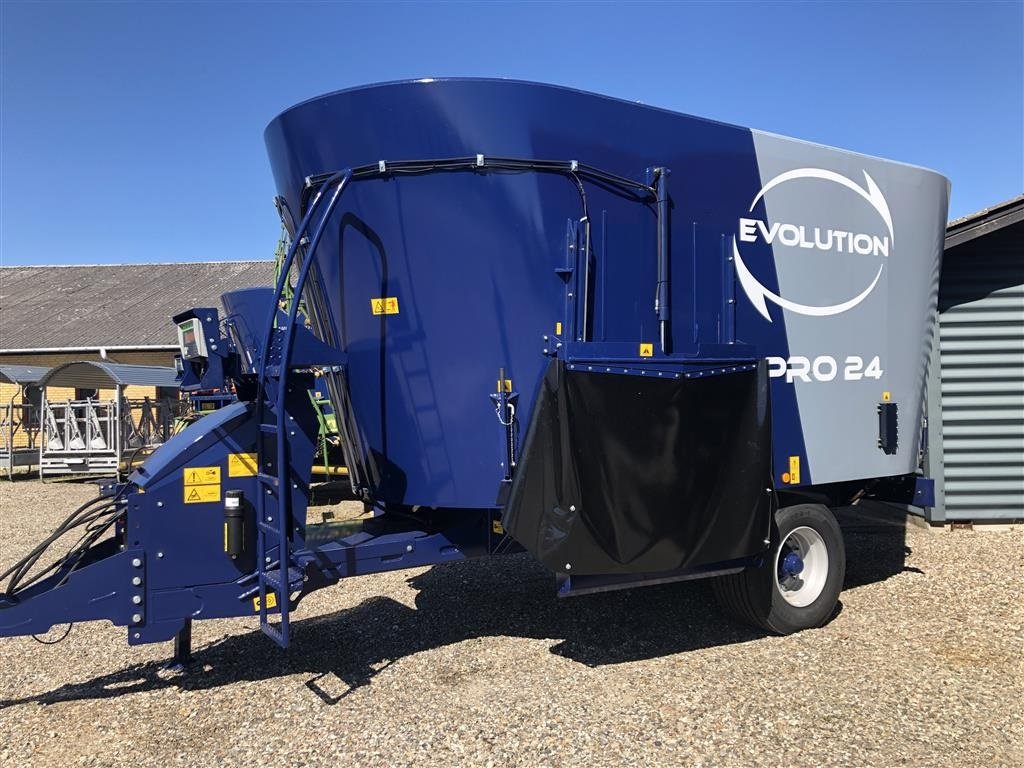 Futterverteilwagen του τύπου Sonstige EVO 24 Pro, Gebrauchtmaschine σε Farsø (Φωτογραφία 1)