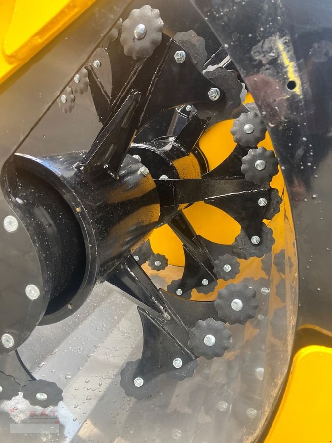 Futterverteilwagen of the type Sonstige Futterverteilmischschaufel FMGT -1200, Neumaschine in Eberschwang (Picture 2)